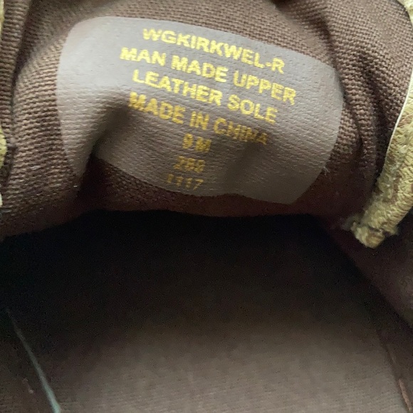 signature Gs sneakers Brown and tan G by GUESS size 9 - Picture 13 of 14